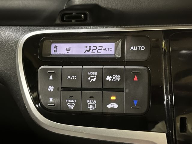 HONDA N BOX CUSTOM 2015