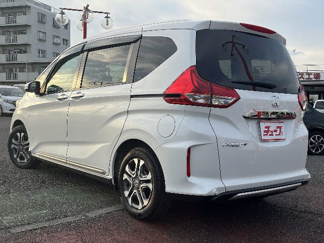 HONDA FREED plus 2020