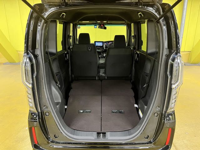 HONDA N BOX CUSTOM 4WD 2019