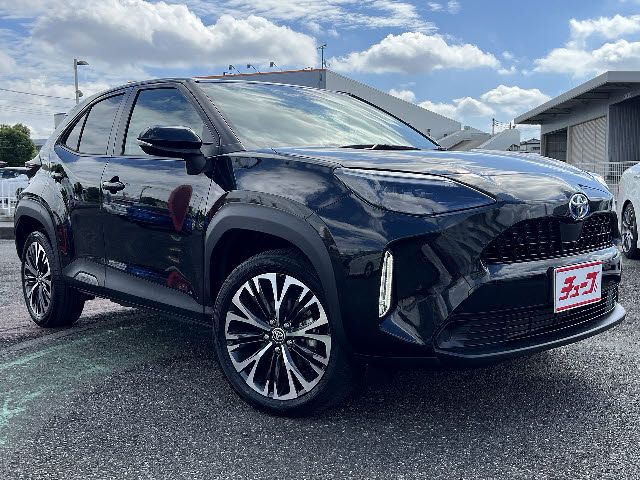 TOYOTA YARIS CROSS HYBRID 2023