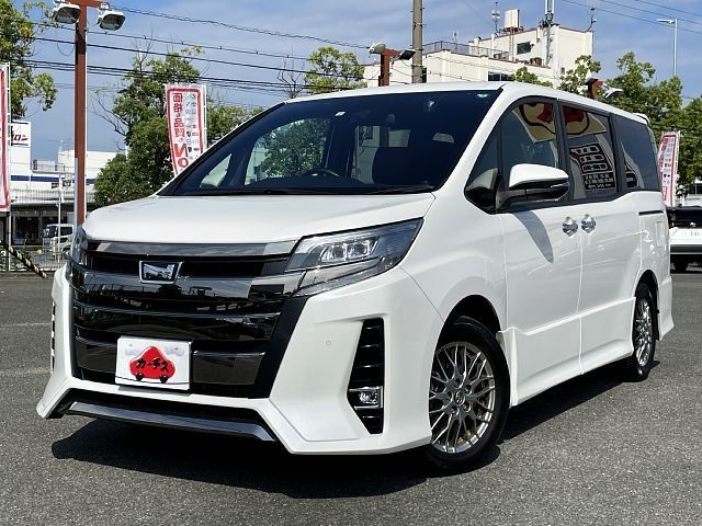 TOYOTA NOAH 2019