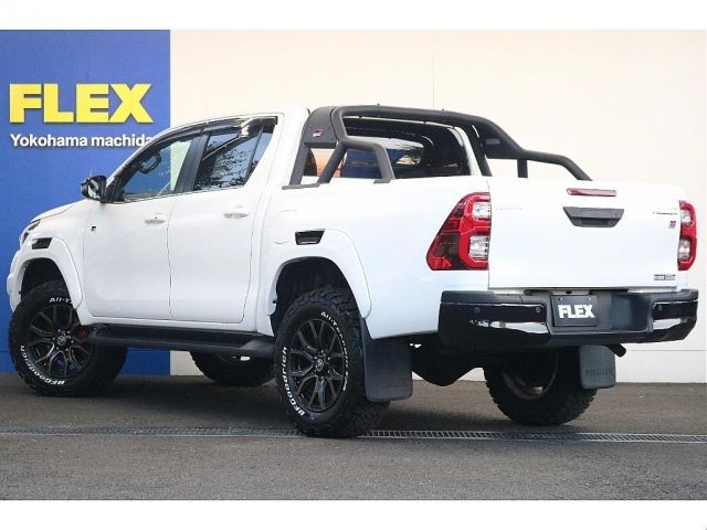 TOYOTA HILUX 4WD 2022