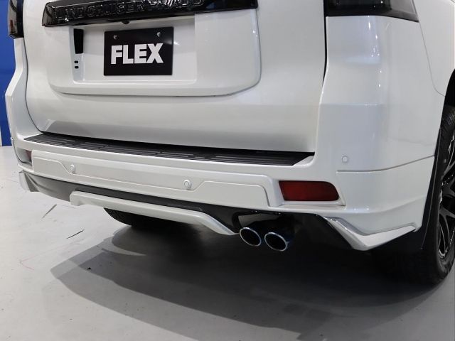 TOYOTA LANDCRUISER PRADO 2023