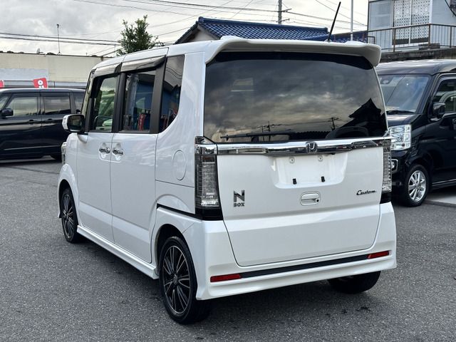 HONDA N BOX CUSTOM 2016