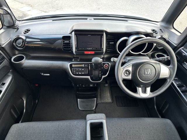 HONDA N BOX CUSTOM 2016