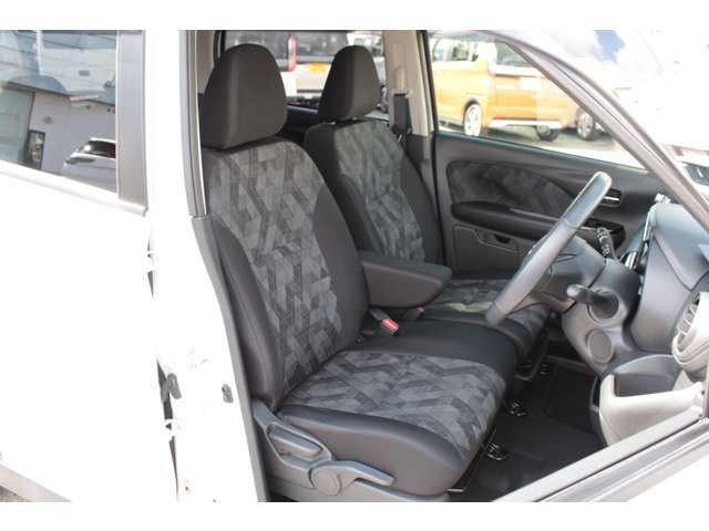 MITSUBISHI ek X EV 2022