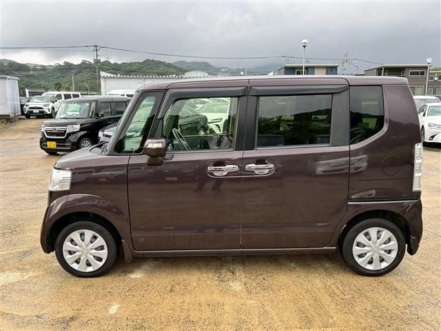 HONDA N BOX 2016