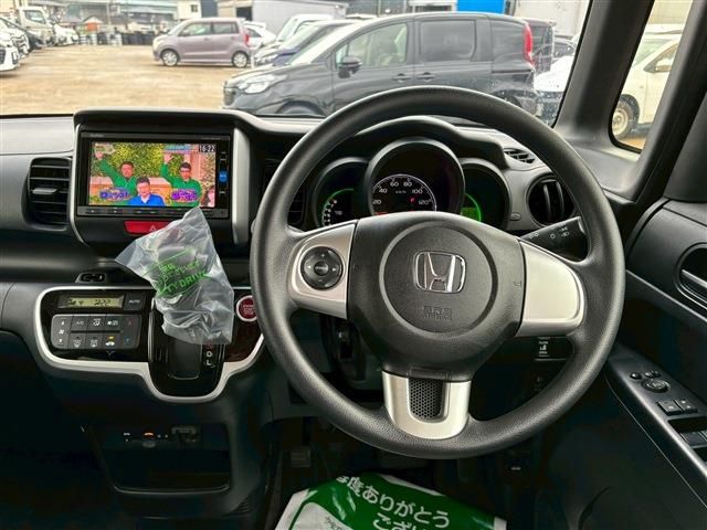 HONDA N BOX 2016