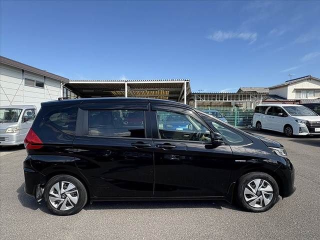 HONDA FREED HYBRID 2018