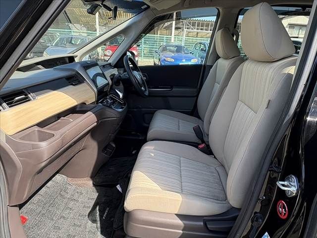 HONDA FREED HYBRID 2018