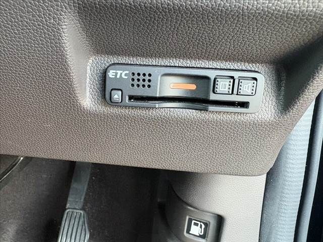 HONDA FREED HYBRID 2018