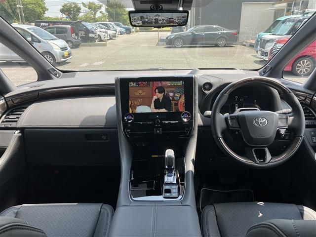 TOYOTA VELLFIRE  HYBRID 2025