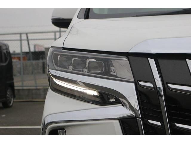 TOYOTA ALPHARD hybrid 4WD 2020