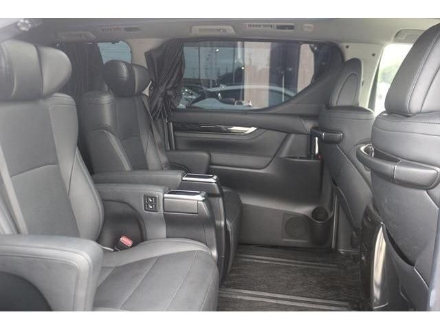 TOYOTA ALPHARD hybrid 4WD 2020