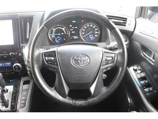 TOYOTA ALPHARD hybrid 4WD 2020