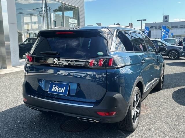 PEUGEOT PEUGEOT 5008 2021