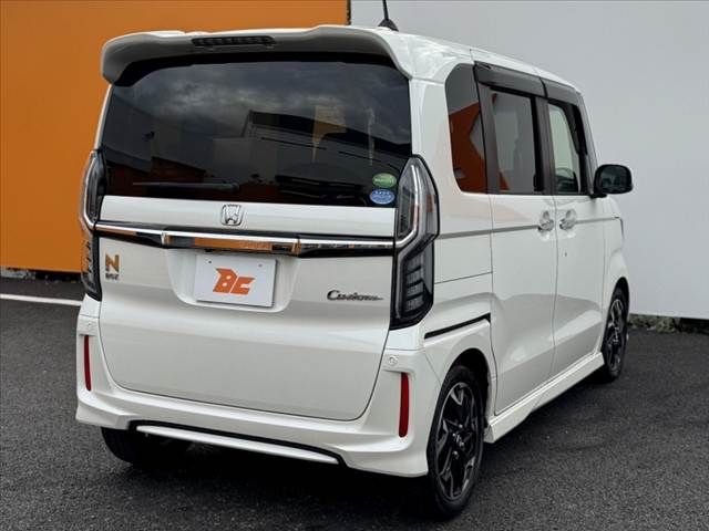 HONDA N BOX CUSTOM 2017