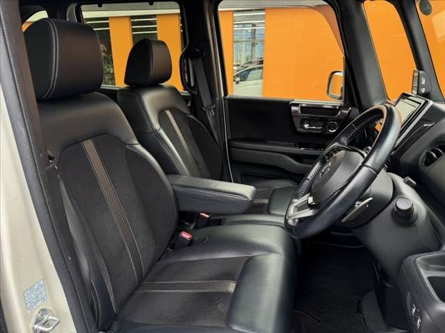 HONDA N BOX CUSTOM 2017