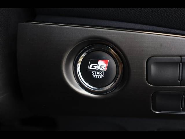 TOYOTA PRIUS PHV 2019