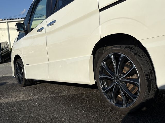 NISSAN SERENA  S-HYBRID 4WD 2017