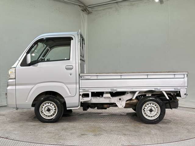 DAIHATSU HIJET truck 2015