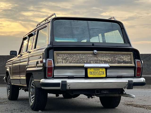 JEEP JEEP Grand Wagoneer 1998