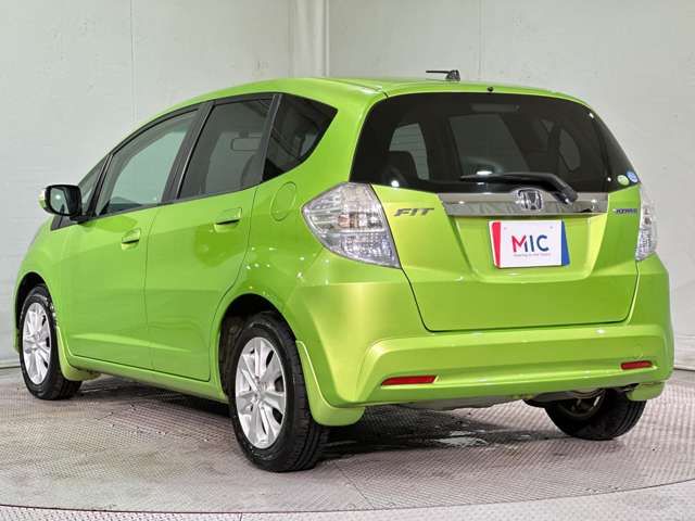 HONDA FIT HYBRID 2011
