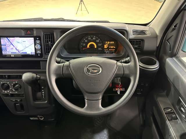 DAIHATSU HIJET CARGO 2017