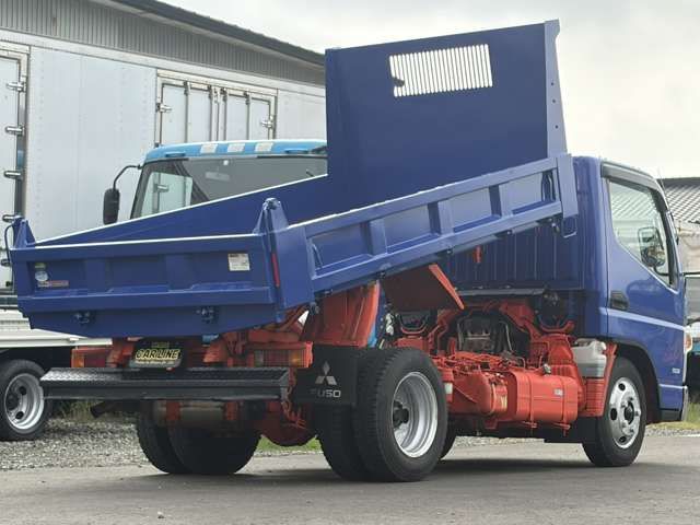 MITSUBISHI CANTER 2019