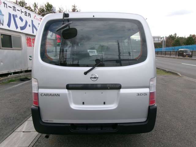 NISSAN CARAVAN van 4WD 2001