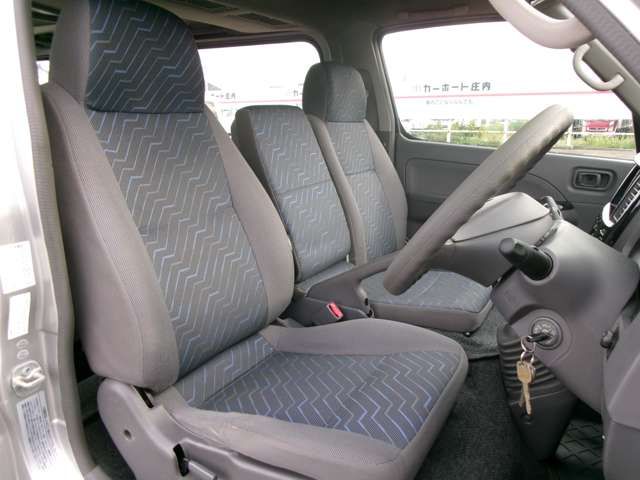 NISSAN CARAVAN van 4WD 2001