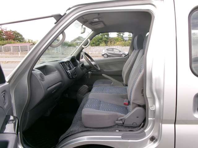 NISSAN CARAVAN van 4WD 2001