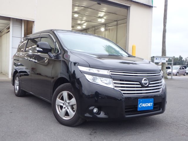 NISSAN ELGRAND 2018