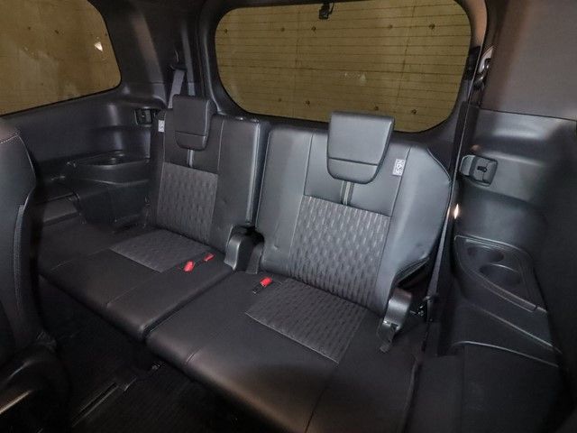 TOYOTA NOAH HYBRID 2022