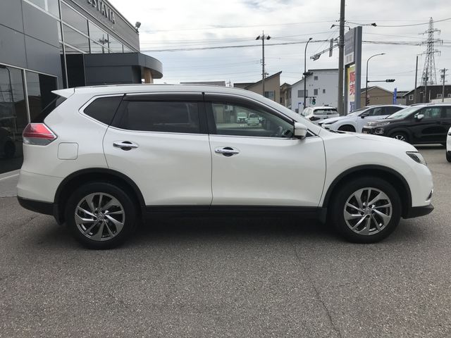 NISSAN X-TRAIL 4WD 2017