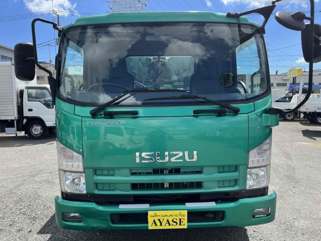 ISUZU FORWARD 2010