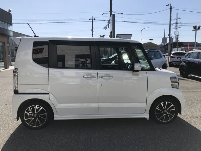 HONDA N BOX CUSTOM 2014