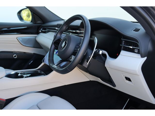 MASERATI MASERATI Grecale 2024