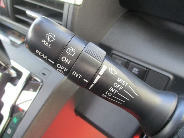 TOYOTA SIENTA HYBRID 2019