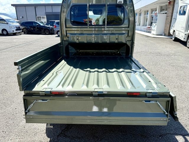 SUZUKI CARRY truck 2025