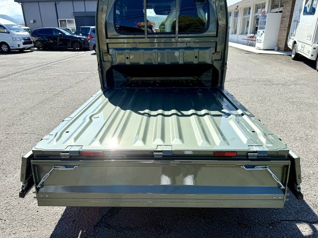 SUZUKI CARRY truck 2025