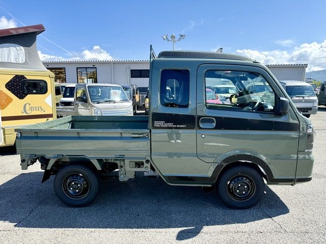 SUZUKI CARRY truck 2025