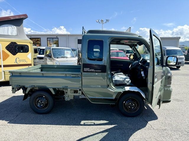 SUZUKI CARRY truck 2025