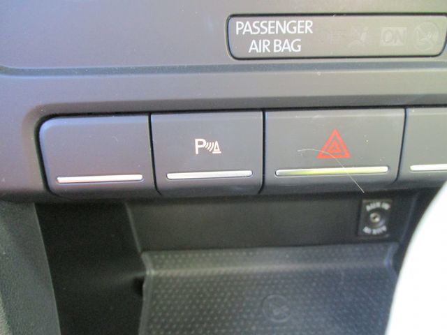 VOLKSWAGEN VOLKSWAGEN The BEETLE 2015