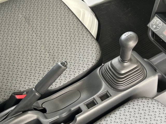 NISSAN NT100 CLIPPER 2019