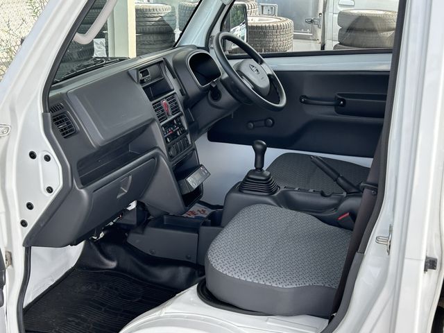 NISSAN NT100 CLIPPER 2019