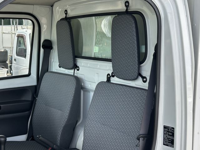 NISSAN NT100 CLIPPER 2019