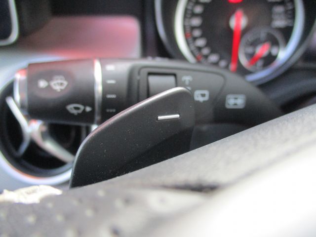 MERCEDES BENZ MERCEDES BENZ GLA class 2017