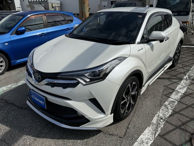 TOYOTA C-HR 2018