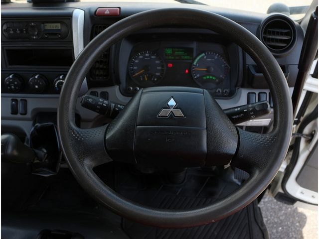 MITSUBISHI CANTER 2018